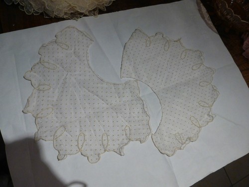 Lot ancien plastron col - de,