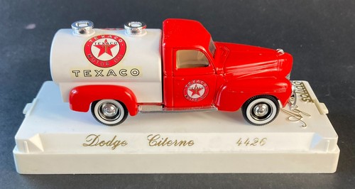 Solido age dodge - d'or, "dodge