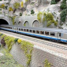 2 voitures Corail, Vtu