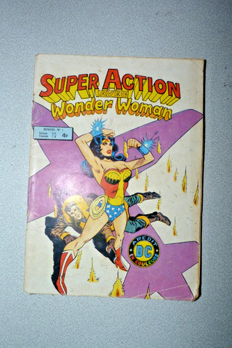 Petit format super action - format,