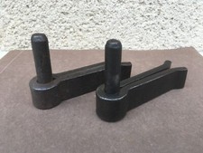 Ancienne paire de gonds / A sceller / Pour pentures / Quincaillerie