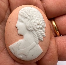 N°1 Ancien médaillon ovale