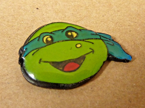 Pin pins badge bd tortue - pin's,