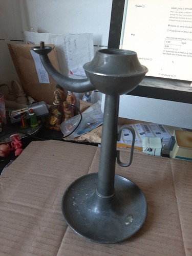 Chandelier main etain - a,
