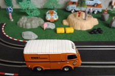 FOURGON RENAULT 1000 kg motorisé circuit voitures électrique JOUEF BY/ARTIN 1/43