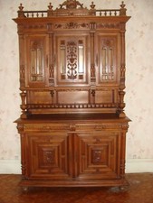 French walnut buffet style of Renaissance 1920