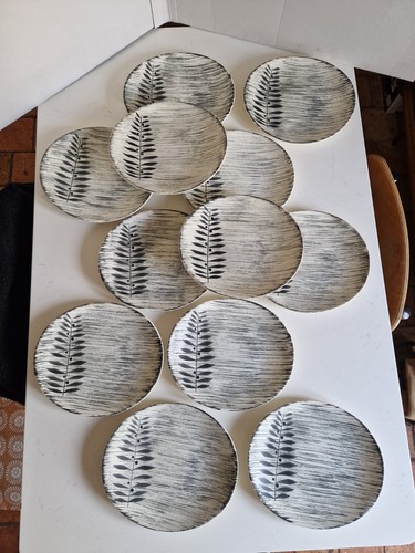 Lot assiettes plates - 12,