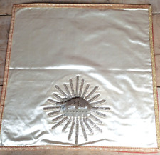 Voile de calice avec Agneau brodé fil d 'argent