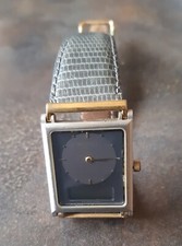 Montre spéciale 10ème