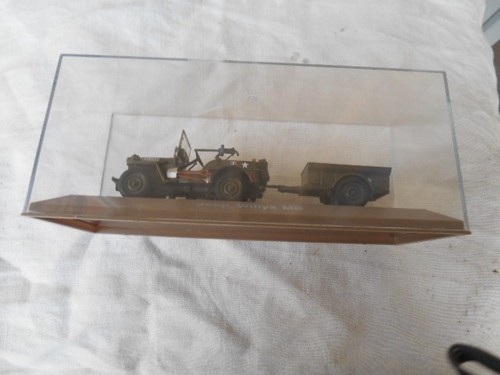 Voiture miniature jeep - voiture,