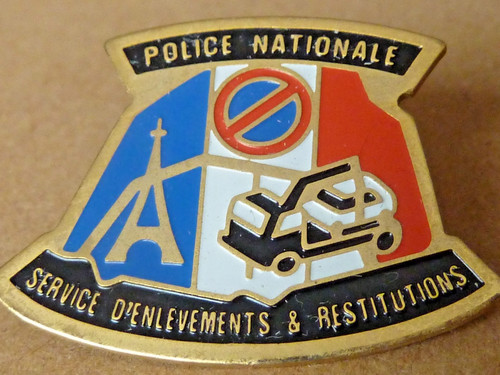 Pin pins badge - pin's, police