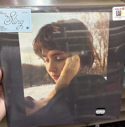 Clairo sling target - sling, yellow