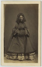 CDV 1860-70. Femme avec