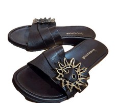 Sandales, Claquettes