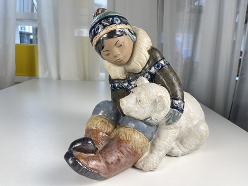 Figurine porcelaine de - figurine, en