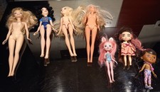 Lot 7 poupées Disney et autres