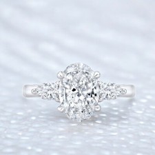 Bague de fiançailles en