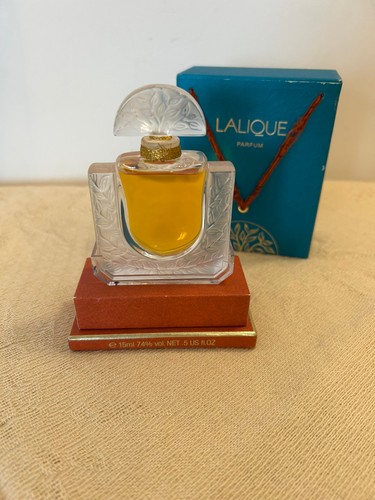 Lalique chevrefeuille cristal - lalique,