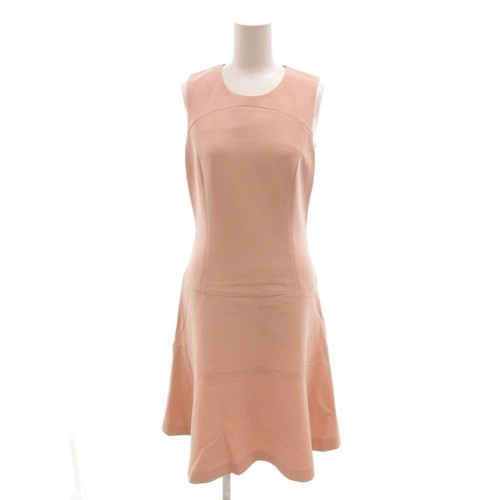Robe rose pâle sans - , manches
