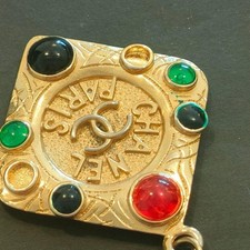 Grand collier pendentif Chanel