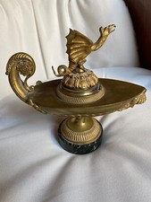 Encrier en bronze ciselé et