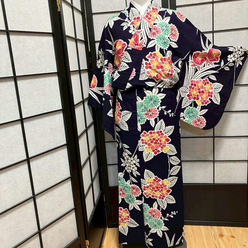 8760 kimono traditionnel - kimono,