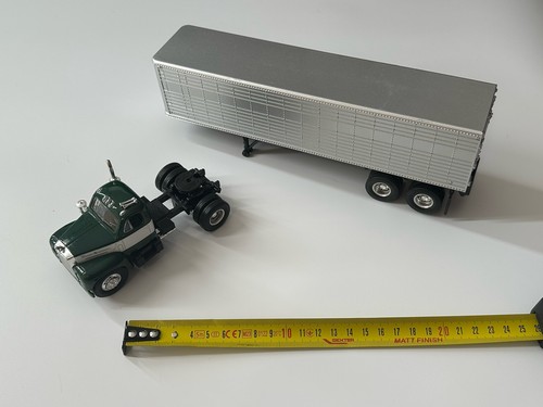 New ray probable camion semi - new,