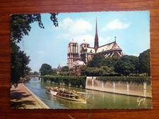 Seine bateaux mouches NOTRE DAME PARIS abside 1970   vintage postcard.