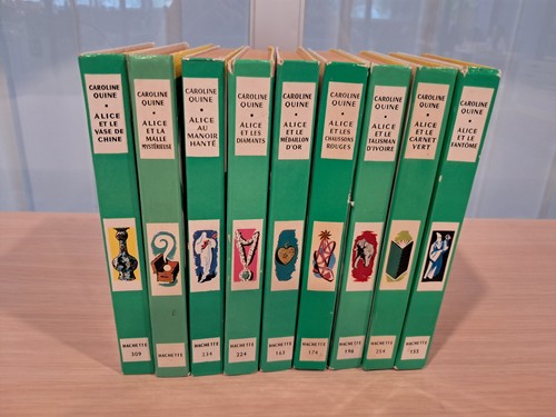 Lot livres collection - 9,