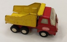 TONKA CAMION BENNE JAUNE et