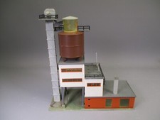 LQ1570 FALLER 950 Train Ho 1/87 1:87 Maquette montée Usine à béton