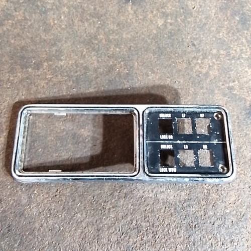 Occasion cache plastique - :,
