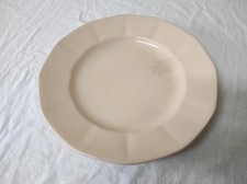Ancien Plat en céramique