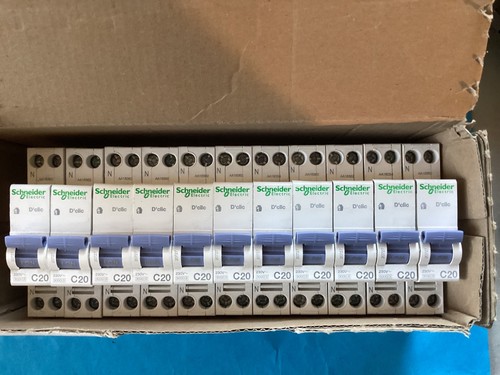 Disjoncteur schneider c20a - schneider,