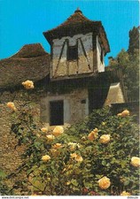 Pigeonniers - Roses - Fleurs -