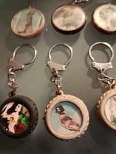 Porte Clés Pin. Up  Boussole