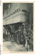 AQXP2-0137-21 - BEAUNE - Hotel-Dieu - Le tourne-broche et la cheminée jumelée