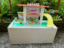 GARAGE STATION SERVICE TOTAL  NIL RÉF : 401 NEUF CARTON D'ORIGINE 1975