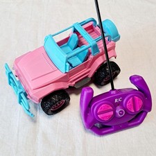 Camion radiocommandé, voiture