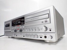 TEAC AD-RW950 CD Compact Disc