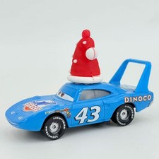 Chapeau plastique voiture