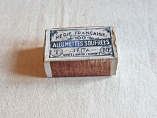 BOITE PLEINE D ALLUMETTES