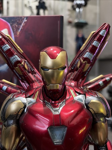 Hot toys iron - hot, 85