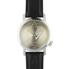 montre akteo à aiguille