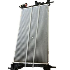 Radiateur refroidissement moteur - FORD Focus 3 - 1897407