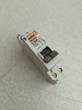 1x 20725 Disjoncteur