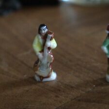 Ancienne feve instrument de