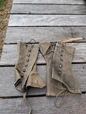 paire de guêtres militaires