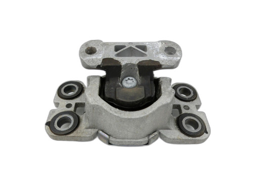 Fixation moteur les - , roulements