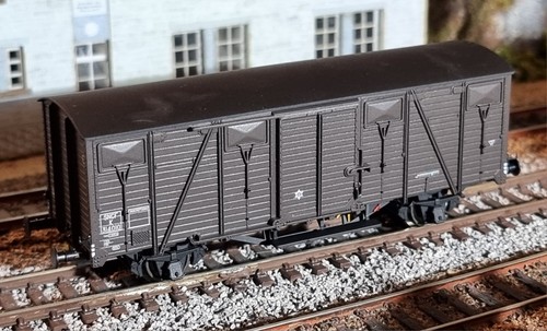 Models 300 06 - 06, couvert
